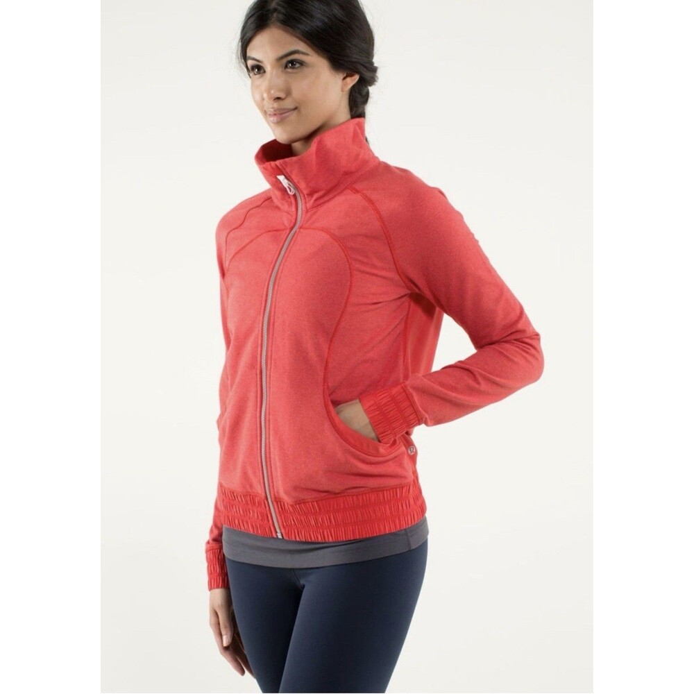 Lululemon Blissed Out Jacket Womens  Medium Outdoors Yoga Hiking Casual Athletic